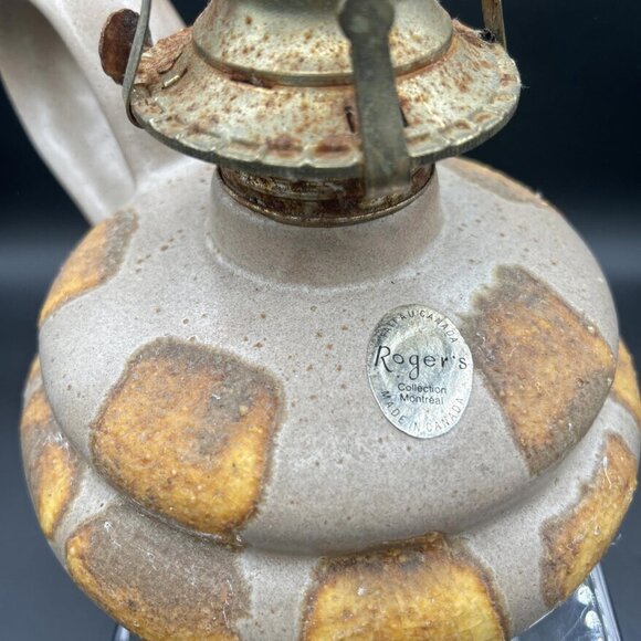 Roger’s Brown and Orange Stoneware Pottery Oil Lamp Light Handle Glazed Primitve - Picture 3 of 9